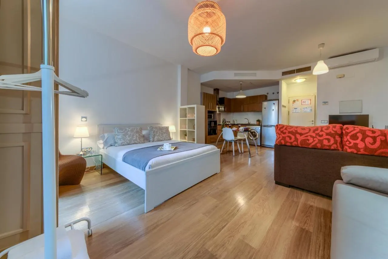 LyriosHomes Apartamento Estudio La Biznaga Málaga